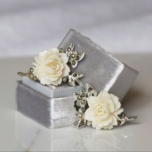 Vintage Floral Rose Earrings